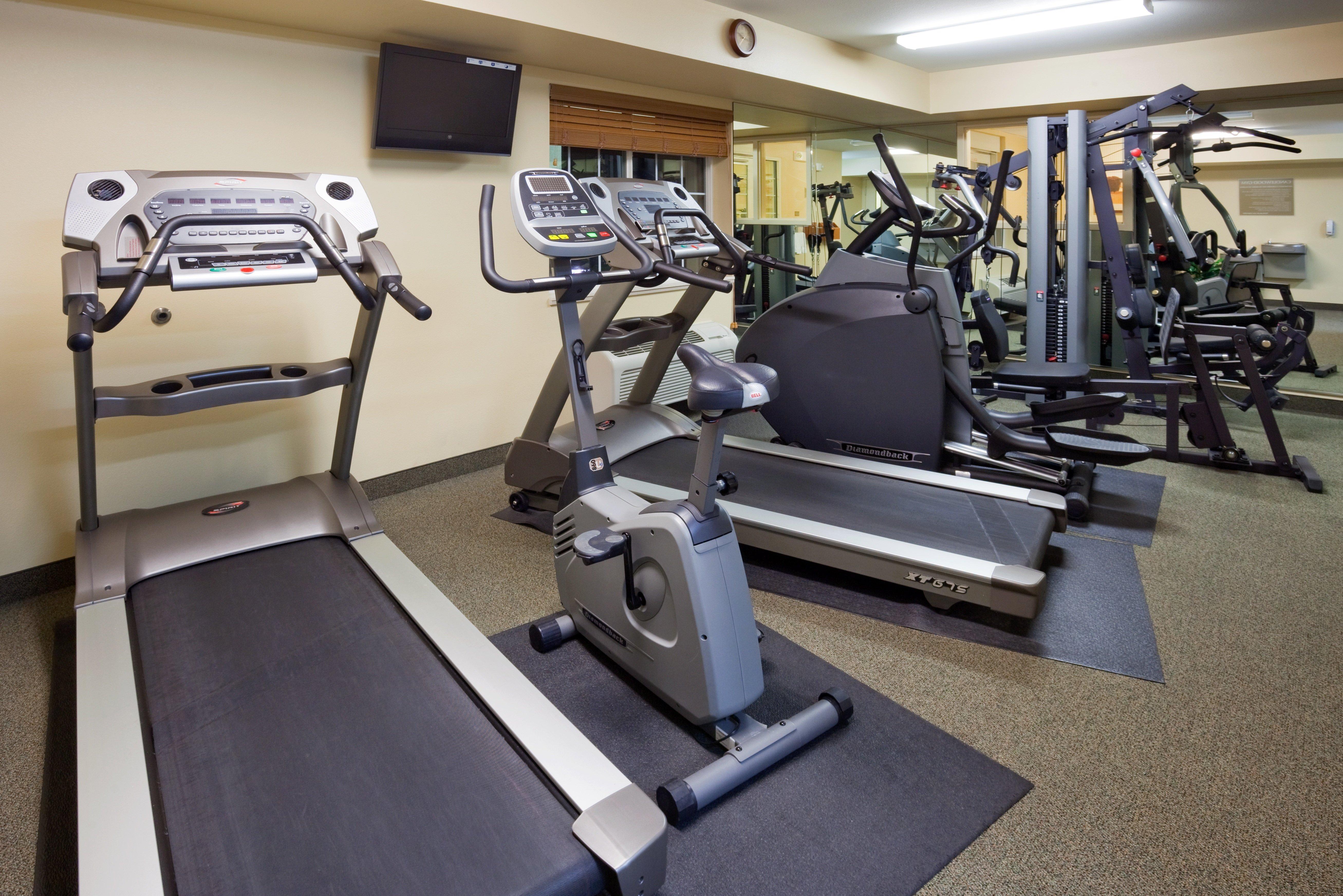 Candlewood Suites Milwaukee Brown Deer, An Ihg Hotel Экстерьер фото